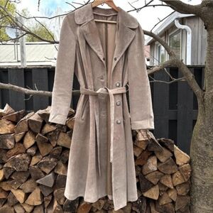 Vintage suede single-breasted trench coat